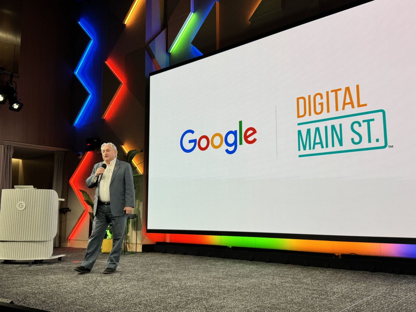 Google and Digital Main Street presentation on stage